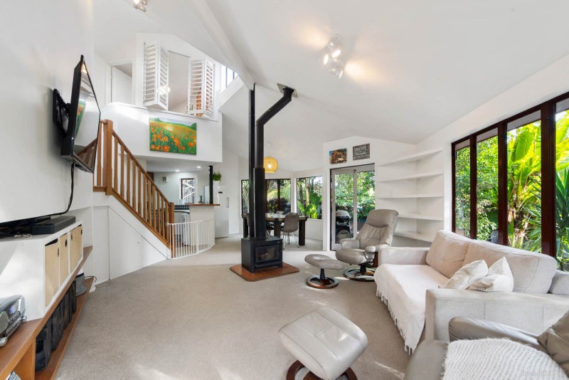 15A Burns Avenue, Takapuna, Auckland - Carousel 2
