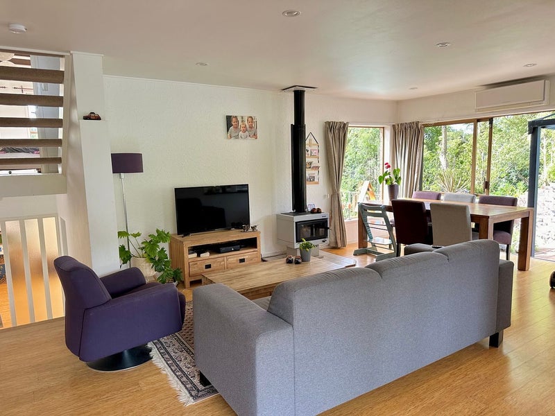 74 Cheriton Road, Mellons Bay, Auckland - Carousel 2