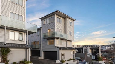 10/6 Fleet Street, Eden Terrace, Auckland - Carousel 1