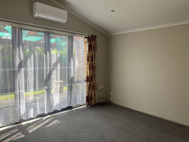 1/165 Nixon Street, Hamilton East, Hamilton - Carousel 2