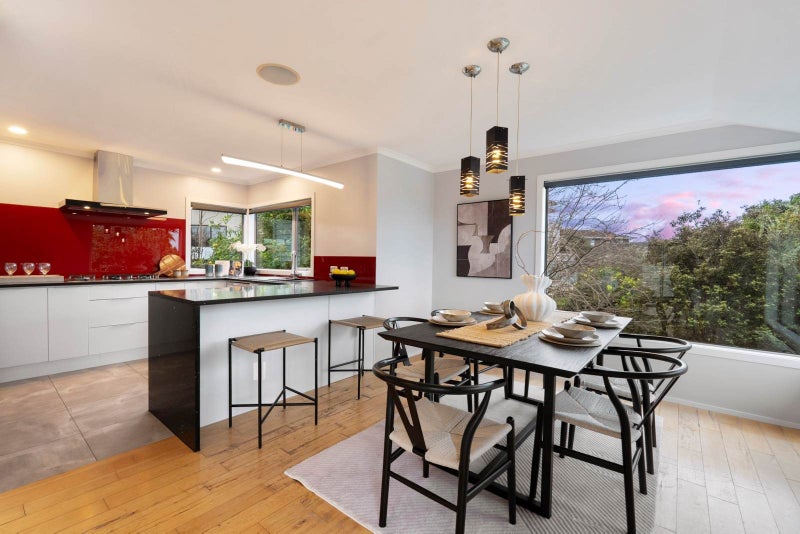 27 Lagoon Way, West Harbour, Auckland - Carousel 2