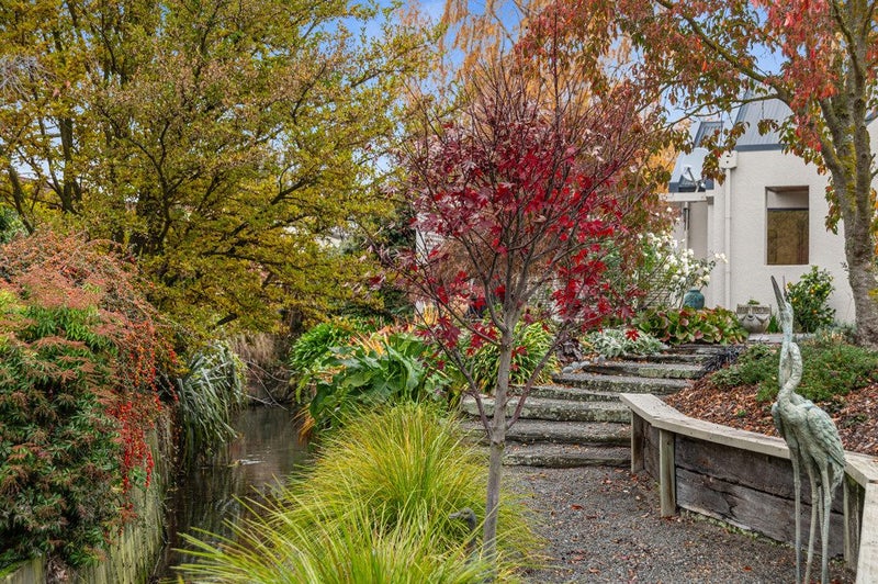 30 Catherwood Avenue, Allenton, Ashburton - Carousel 2