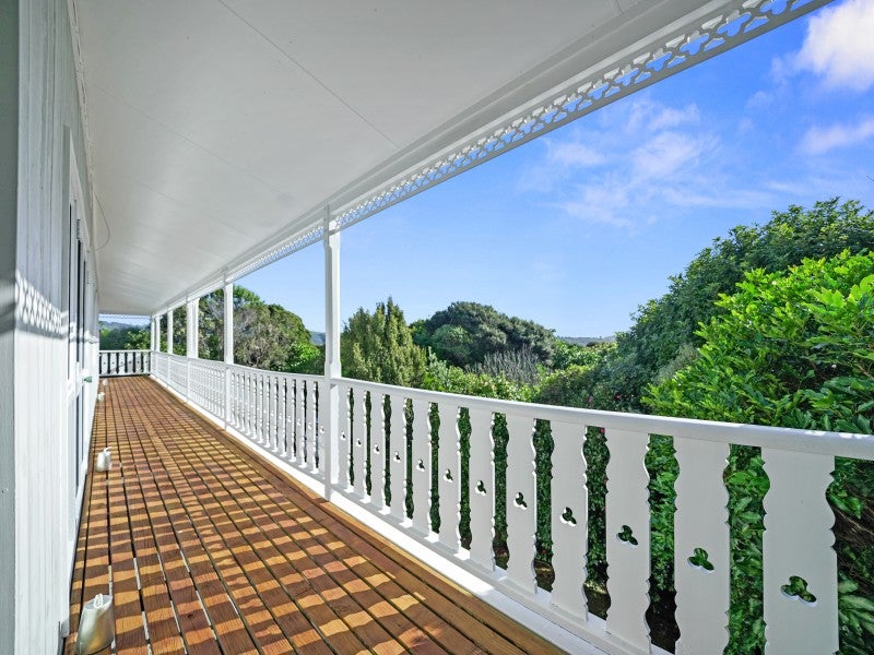 48 Kinloch Place, Papakowhai, Porirua - Carousel 1