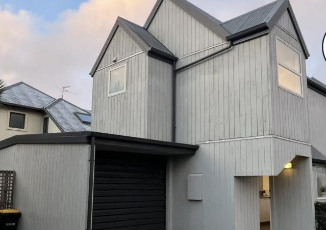 2/34 Mona Vale Avenue, Riccarton, Christchurch - Carousel 1