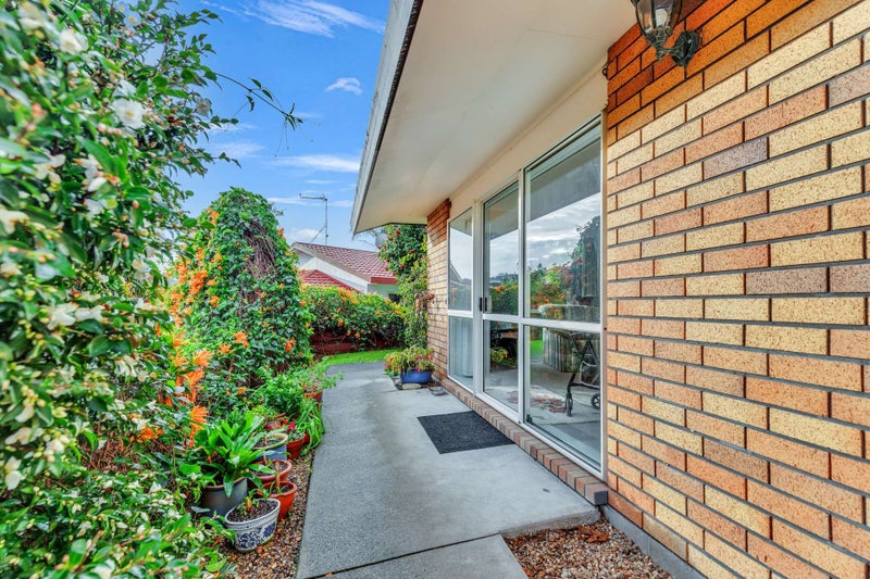 15 Baden Street, Otumoetai, Tauranga - Carousel 2