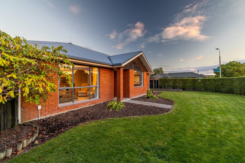 1 Munich Place, Bromley, Christchurch - Carousel 1