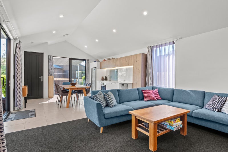 7 Clover Lane, Lake Hayes, Queenstown - Carousel 17