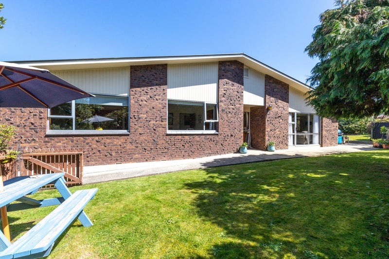 12 Edith Street, Fairfield, Dunedin - Carousel 1