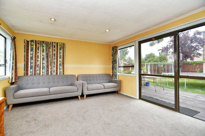 22 Wingate Street, Redwood, Christchurch - Carousel 2