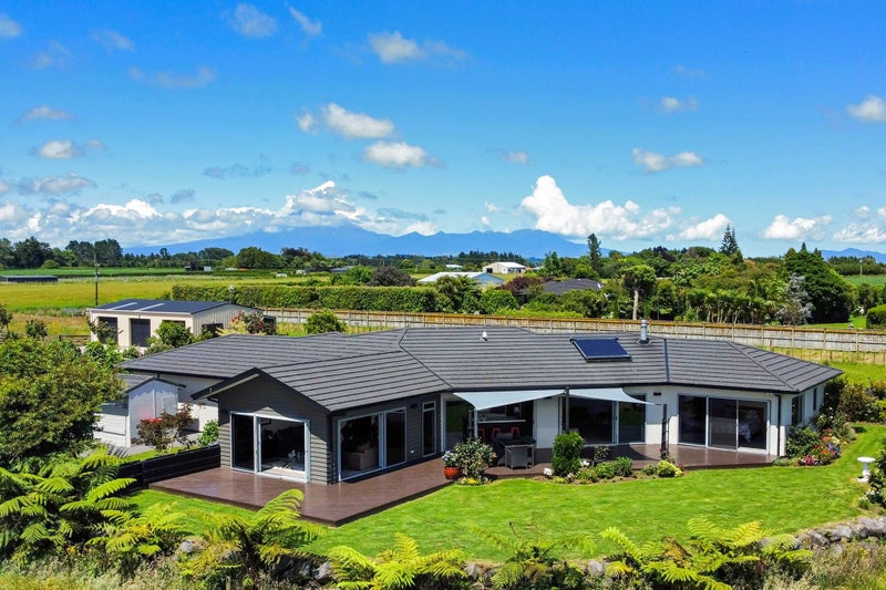 39 Matarikoriko Road, Brixton - Carousel 1