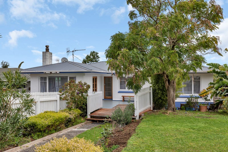 31 Sherwood Road, Onerahi, Whangarei - Carousel 1