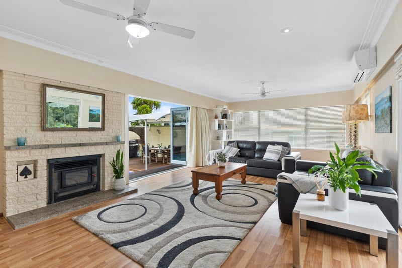 1/4 Northgrove Avenue, Hillcrest, Auckland - Carousel 2