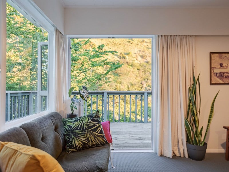 54 Tilley Road, Paekakariki - Carousel 2