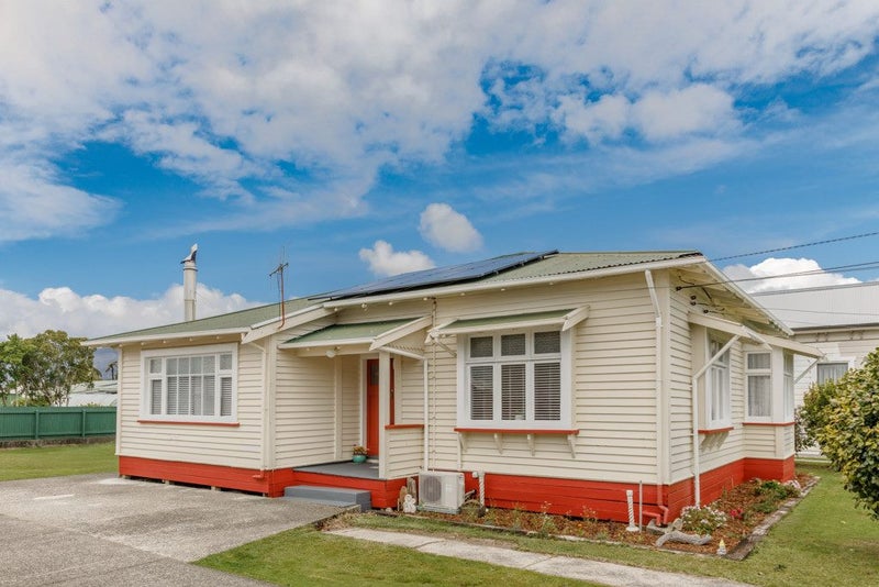 49 Queen Street, Westport, Westport - Carousel 15