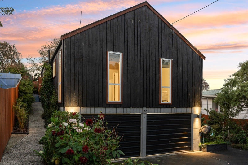 50 Hawthorn Avenue, Mornington, Dunedin - Carousel 1