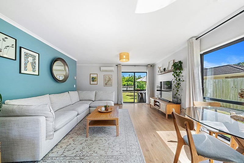 5 Sun Valley Way, Wainuiomata, Lower Hutt - Carousel 2