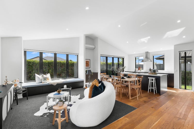 35 Bradwell Crescent, Halswell, Christchurch - Carousel 1