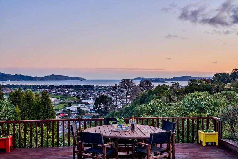 19 City View Grove, Harbour View, Lower Hutt - Carousel 1