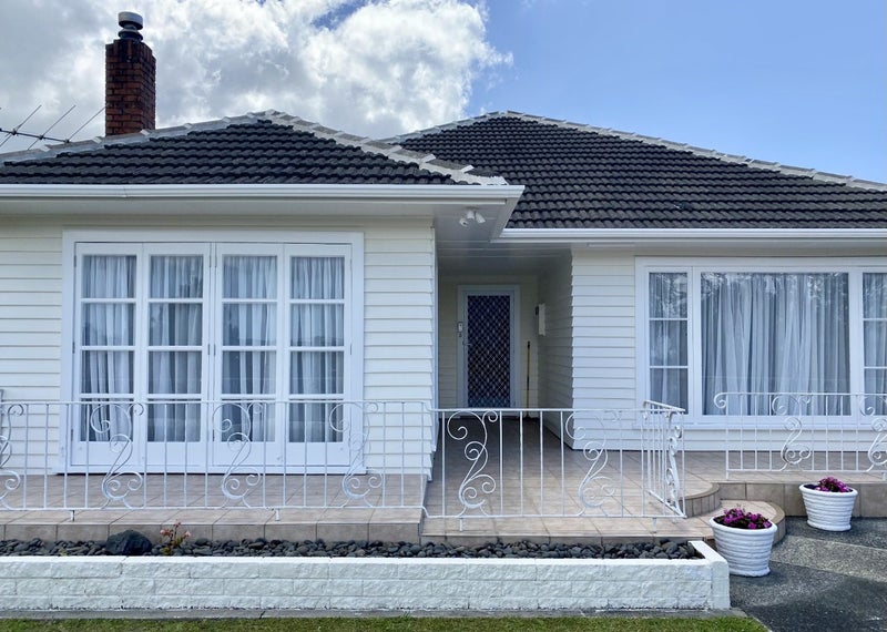 22 Monarch Avenue, Hillcrest, Auckland - Carousel 2