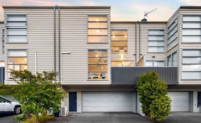 9B Fynes Avenue, Stonefields, Auckland - Carousel 1