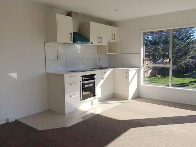 1/73 Stanniland Street, Sunnyhills, Auckland - Carousel 2