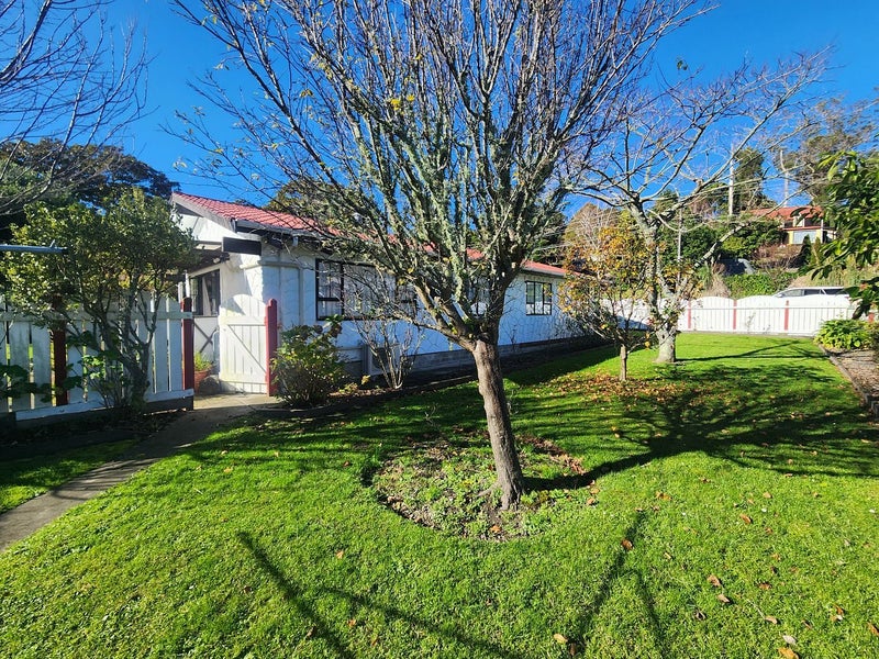 2 Heatherlea Street, Outer Kaiti, Gisborne - Carousel 2