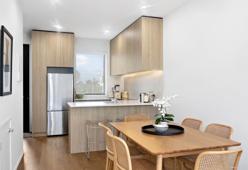 31 Hadlow Terrace, Grey Lynn, Auckland - Carousel 2