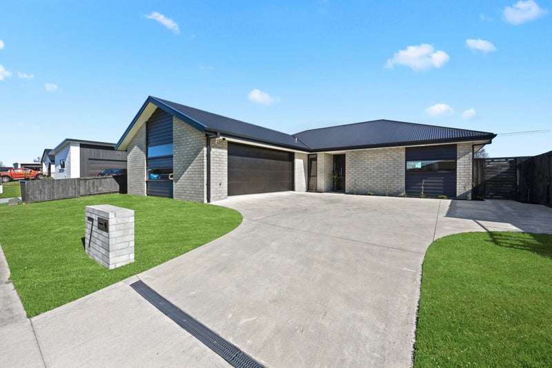 7 Rangawhenua Street, Hamilton - Carousel 1