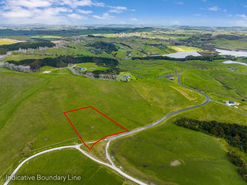 20 Barnfield Road, Kaiwaka - Carousel 2