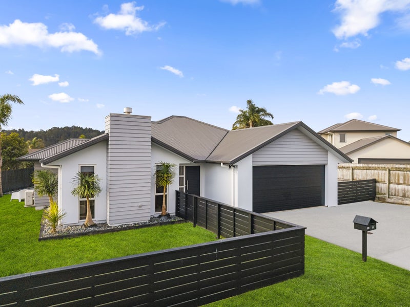 18 Huntington Park Drive, Greenhithe, Auckland - Carousel 2