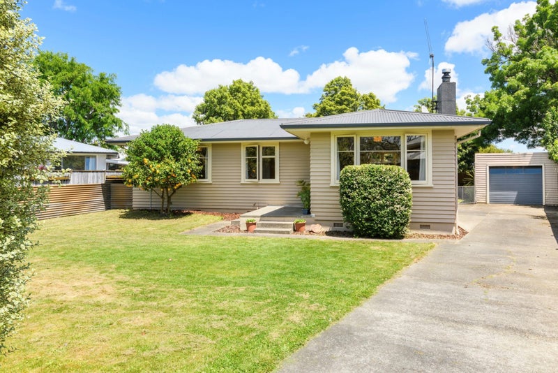 26 Snowdon Avenue, Terrace End, Palmerston North - Carousel 1