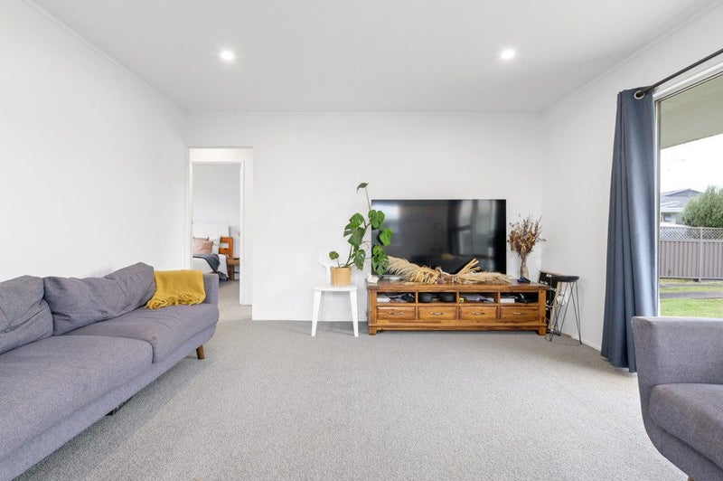 9A Bradley Place, Nawton, Hamilton - Carousel 2