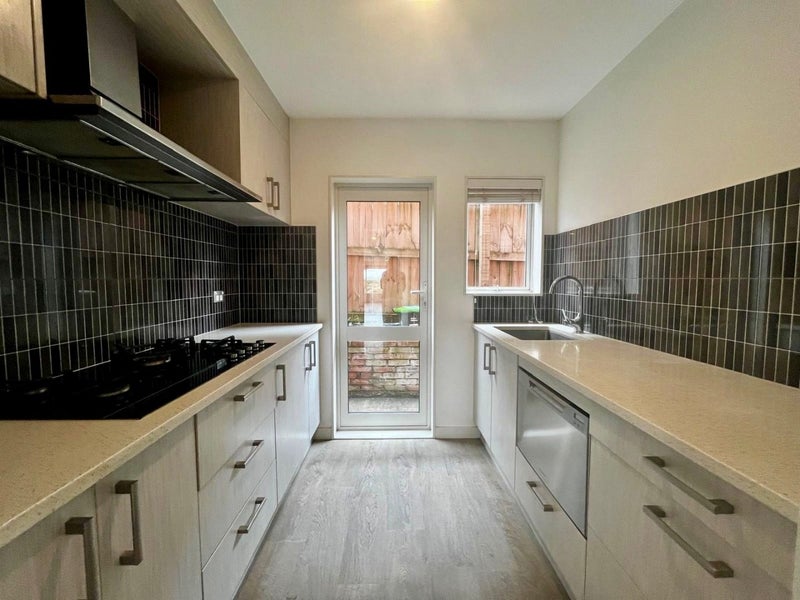 4 Griffstan Lane, Howick, Auckland - Carousel 2