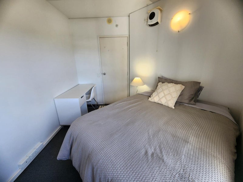 12H/15 Whitaker Place, Grafton, Auckland - Carousel 2