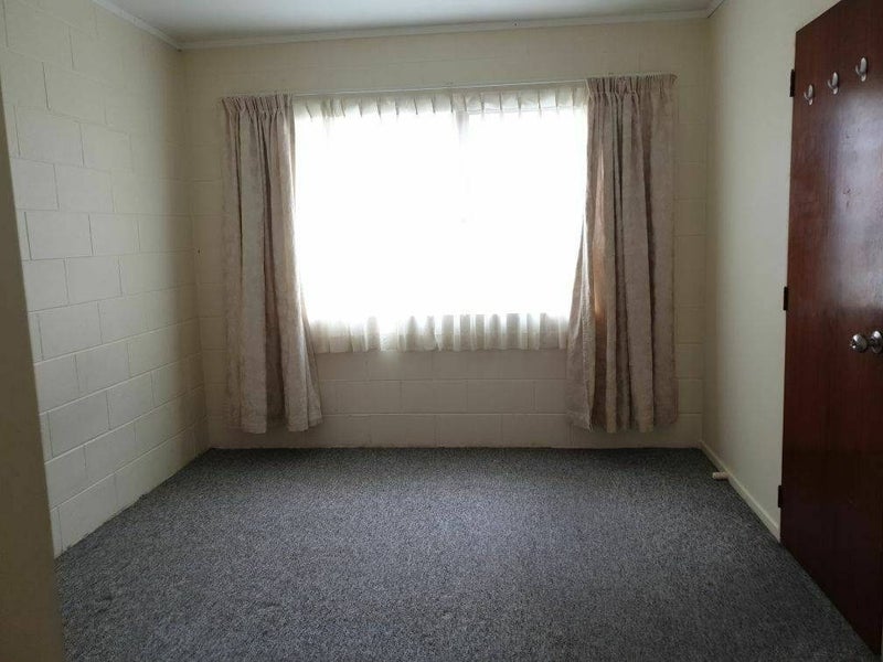 2/34 Don Croot Street, Western Springs, Auckland - Carousel 9