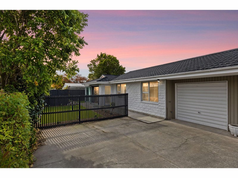 2/95 Cheyenne Street, Sockburn, Christchurch - Carousel 1