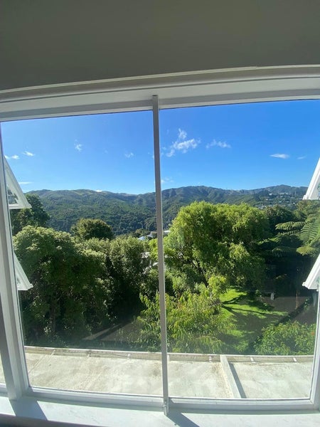 23 Huntingdon Street, Northland, Wellington - Carousel 1