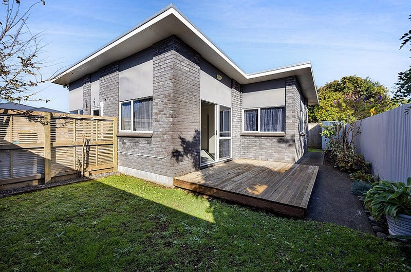 38B Doralto Road, Frankleigh Park, New Plymouth - Carousel 2