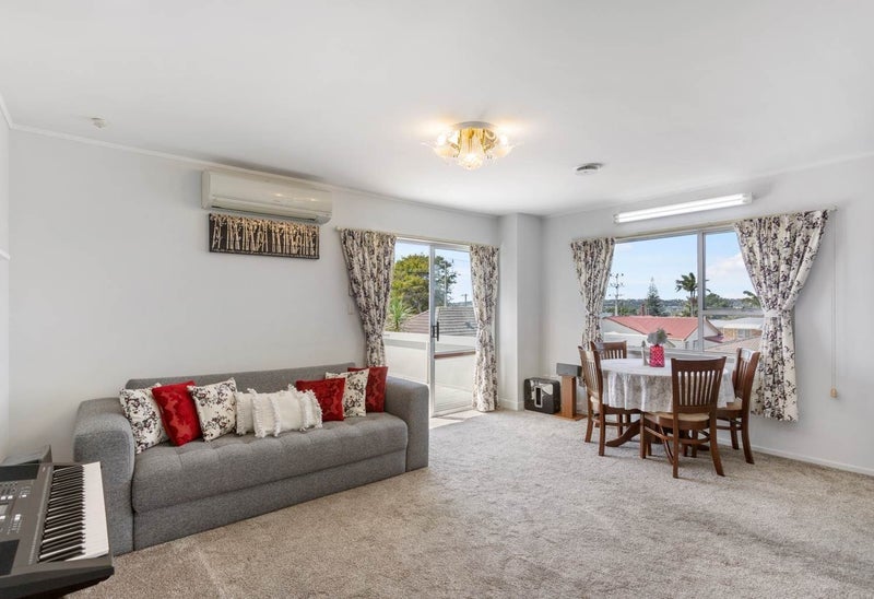 4/56 Rimu Street, New Lynn, Auckland - Carousel 2