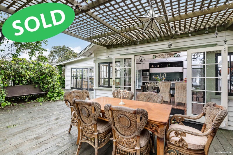 11A Greenhithe Road, Greenhithe, Auckland - Carousel 2