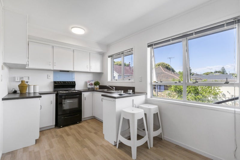 2/6 INGRAM STREET, Papakura, Auckland - Carousel 2