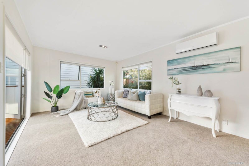 34 Wyoming Avenue, Murrays Bay, Auckland - Carousel 2