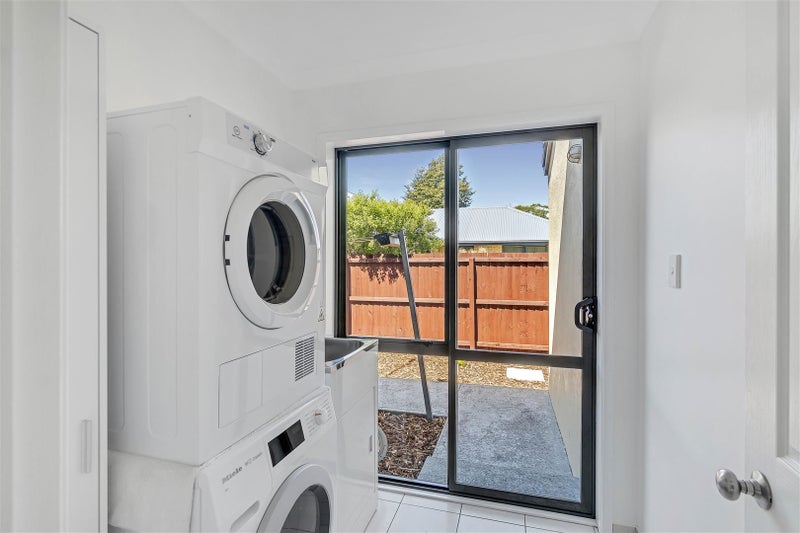 65 Coolspring Way, Redwood, Christchurch - Carousel 17