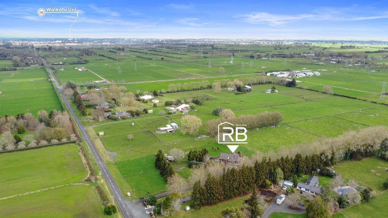 273 Vaile Road, Newstead - Carousel 25