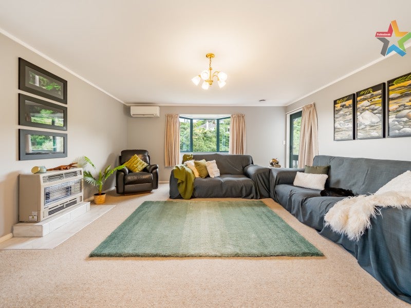 126 Normandale Road, Normandale, Lower Hutt - Carousel 2