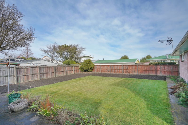 3 Ron Place, Bishopdale, Christchurch - Carousel 2