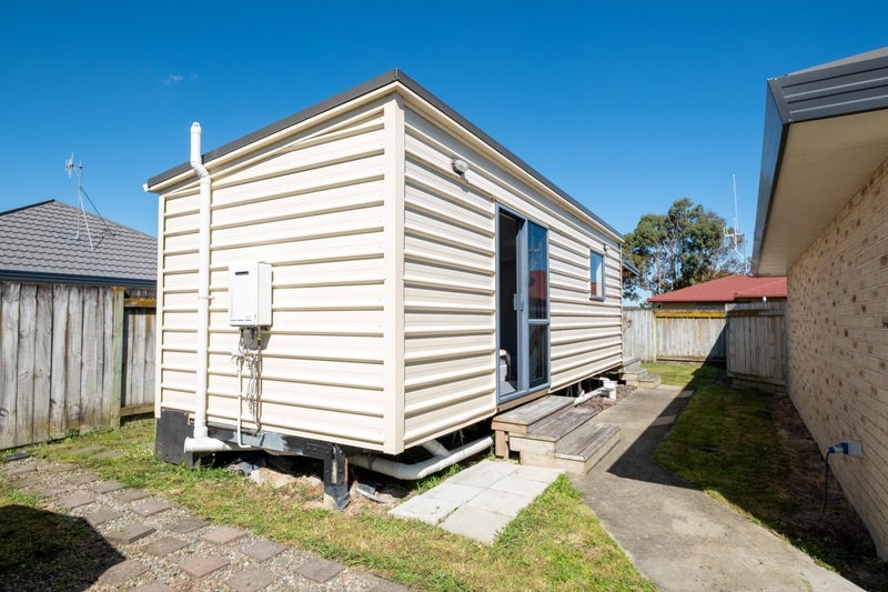 18 Boston Parade, Kelvin Grove, Palmerston North - Carousel 6