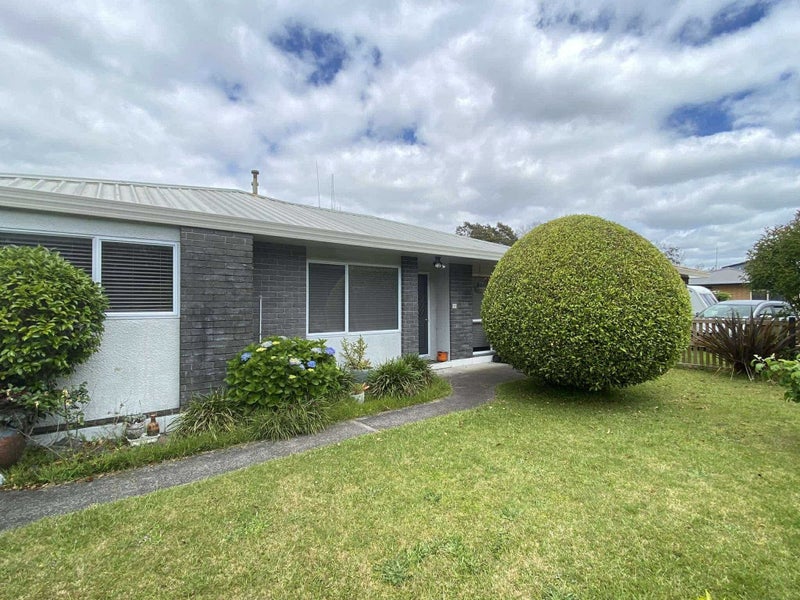 11 Marshall Avenue, Greerton, Tauranga - Carousel 2