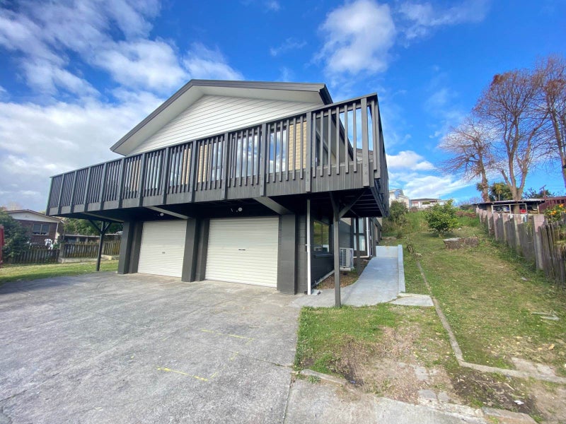 41 Charntay Avenue, Clover Park, Auckland - Carousel 1