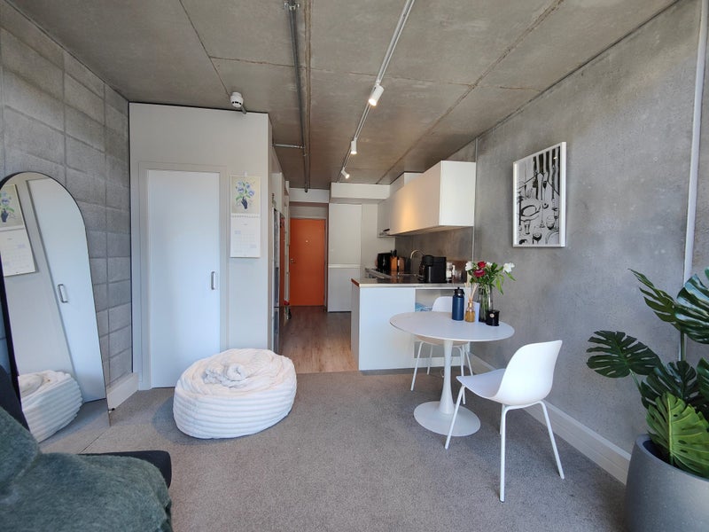 20/19 Pirie Street, Mount Victoria, Wellington - Carousel 2